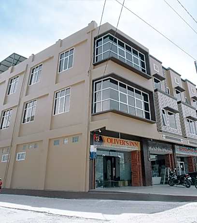 Oliver's Inn Takengon