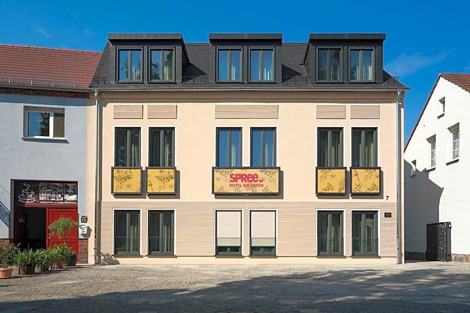 SPREE. Hotel am Hafen