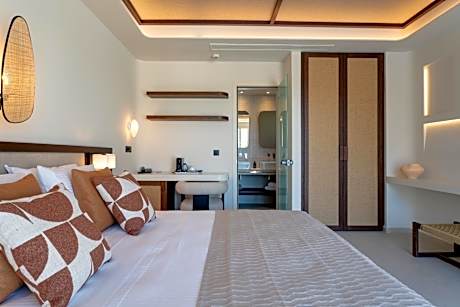 Junior Suite with Private Pool