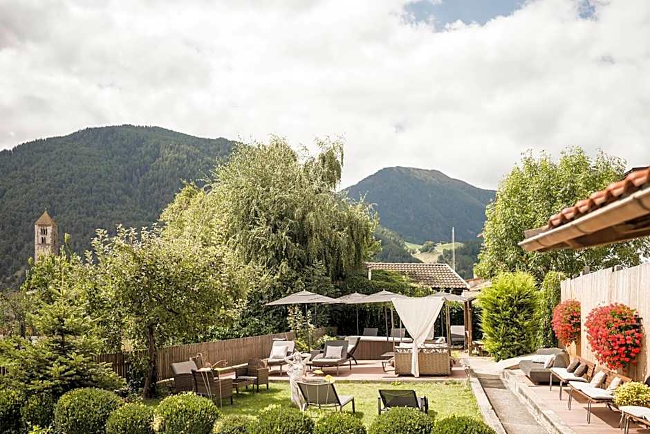 Hotel Tyrol