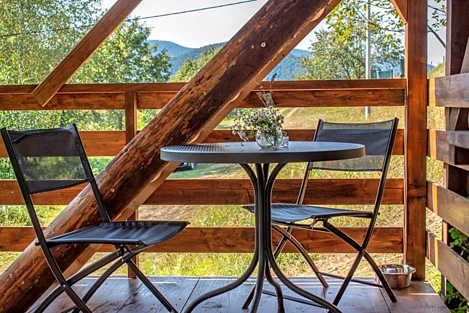 Robinzonski turizam "Robin` s Hood"