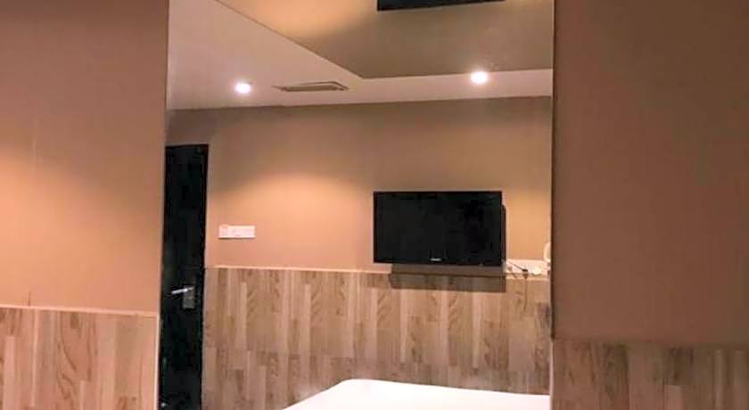 Time Hotel