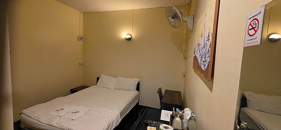 P.L.P Guesthouse - Mae Hong Son