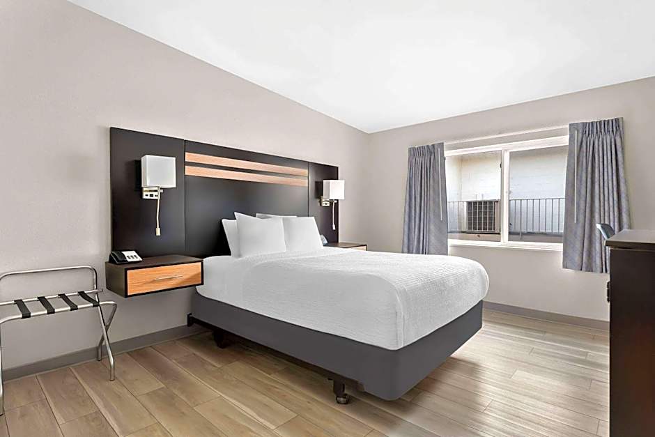 Days Inn by Wyndham Albany SUNY
