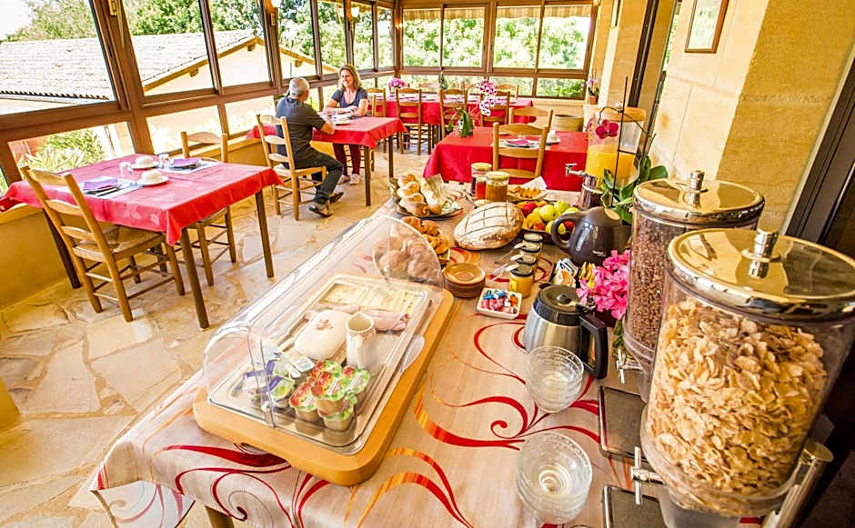 Chambres et table d'hôtes - Domaine de Bardenat