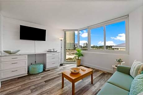 Top Of The Gulf 410 Beach Front Condo - Renovated!
