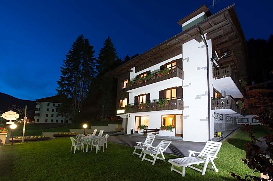 Garnì BUCANEVE