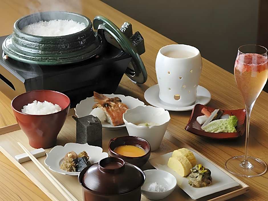 Okuikaho Ryotei Kaichoro Ryokan