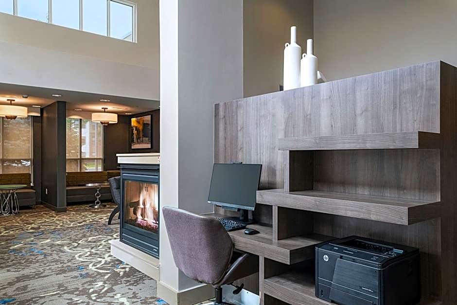 Residence Inn by Marriott Omaha Aksarben Village