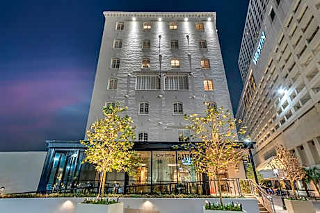 ONE11 Hotel