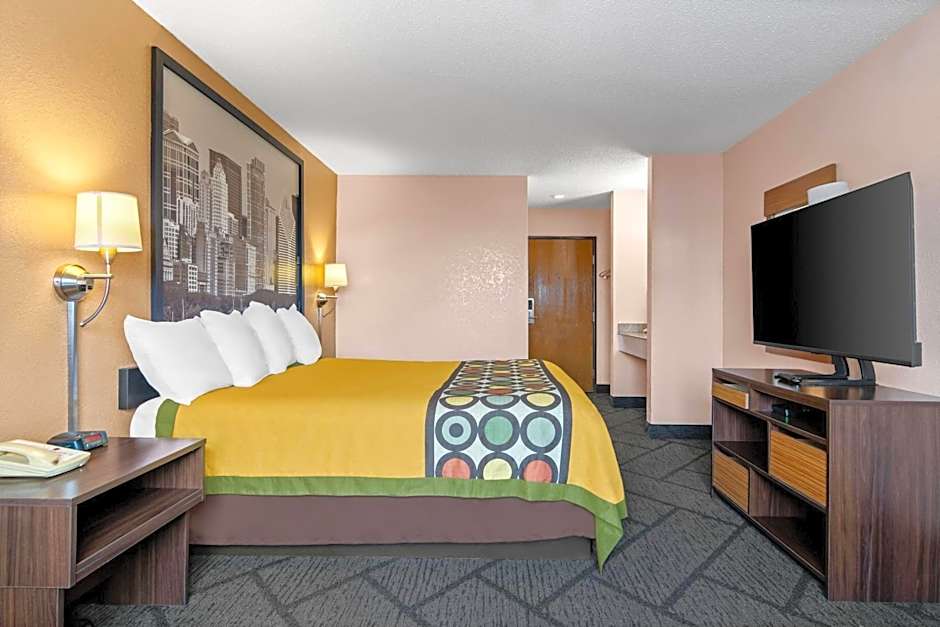Super 8 by Wyndham Bourbonnais/Kankakee Area