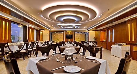 Seven Hills Tower