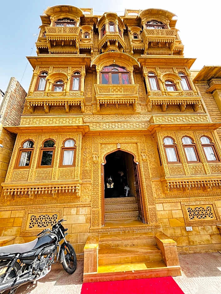 Golden Marigold Hotel