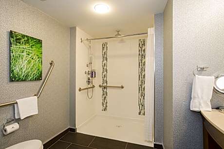 Junior Suite, 1 Queen Bed with Sofa bed (1 Queen Bed and 1 Double Sofa Bed)