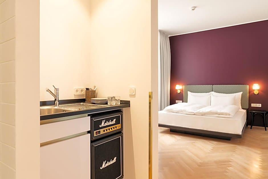 Hotel Schani Salon
