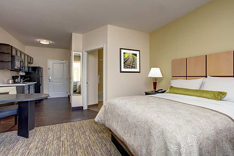 Photo 1 of 3 of Studio 1 Queen Bed Suite