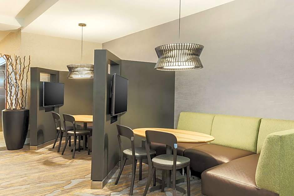 Courtyard by Marriott Pittsburgh Downtown