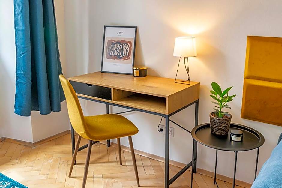 Primavera - Castle view apartments