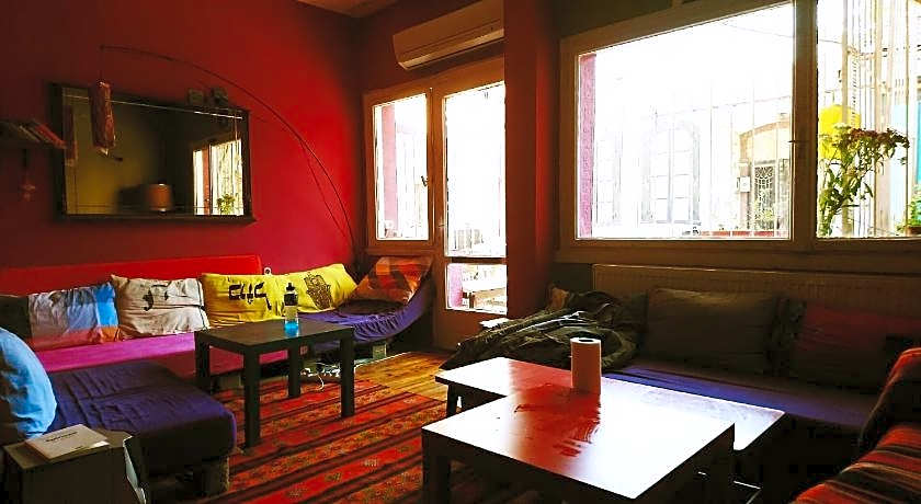 Shantihome Hostel Izmir