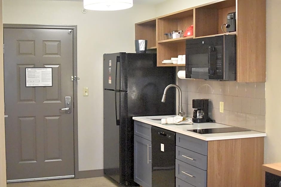 Candlewood Suites Fayetteville By IHG