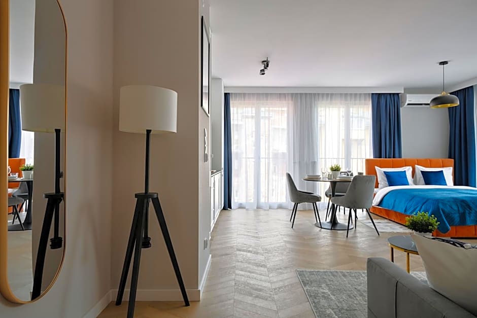 Metropolis Old Town Apartments