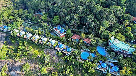 Mount Xanadu Resorts