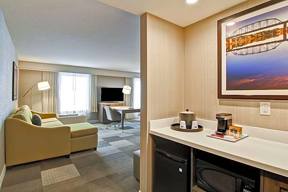 Hampton Inn & Suites by Hilton Saskatoon Airport