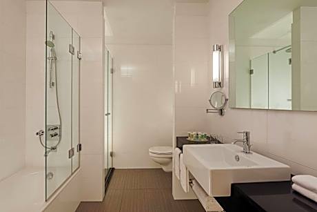 Executive Suite with Balcony