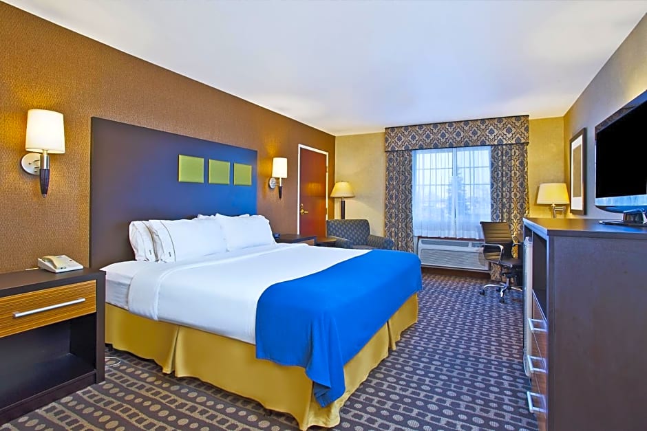 Holiday Inn Express Hotel & Suites Wabash