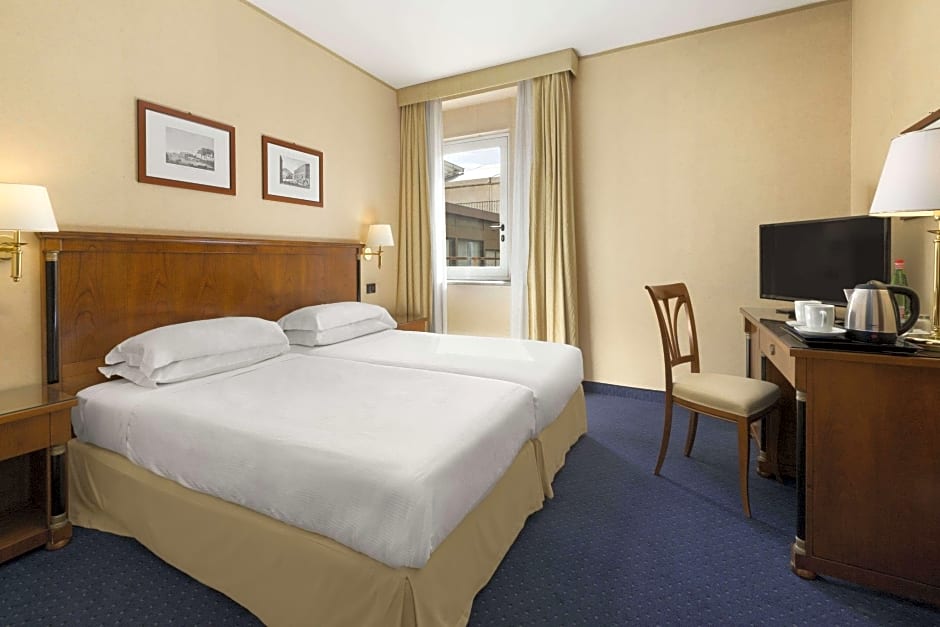 Photo 1 of 2 of Junior 1 King Bed Suite