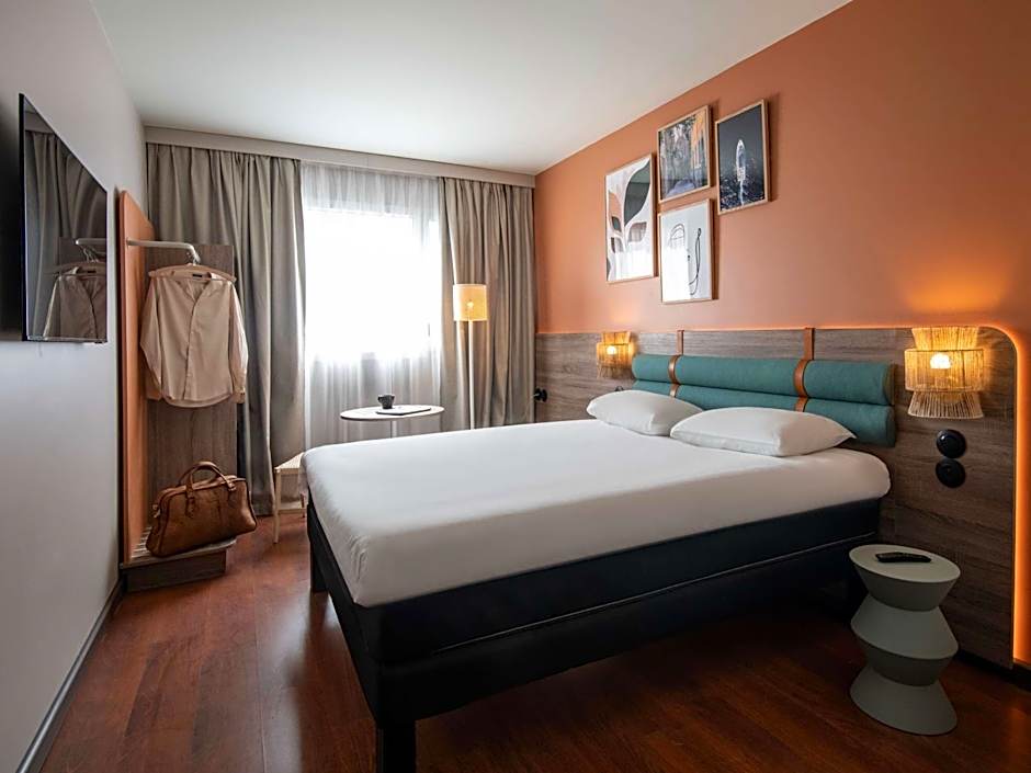 ibis Golfe de Saint-Tropez