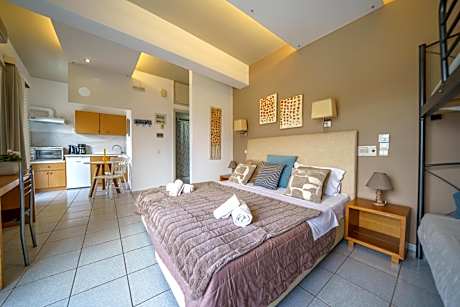Economy Quadruple Room