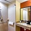 Sleep Inn & Suites Madison - Monona