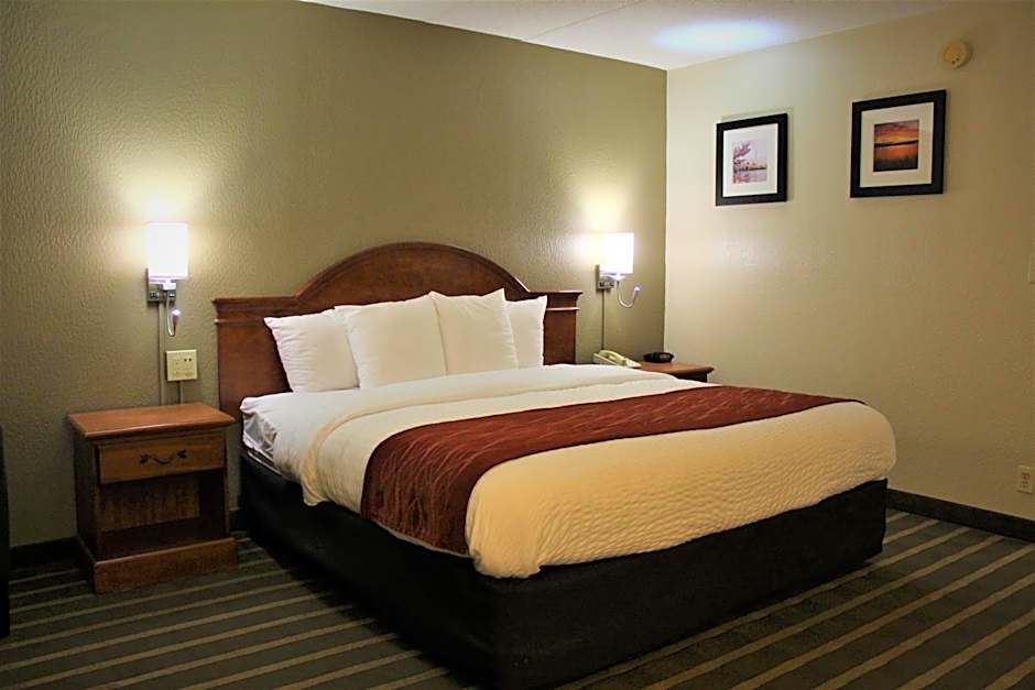 Comfort Inn University Center
