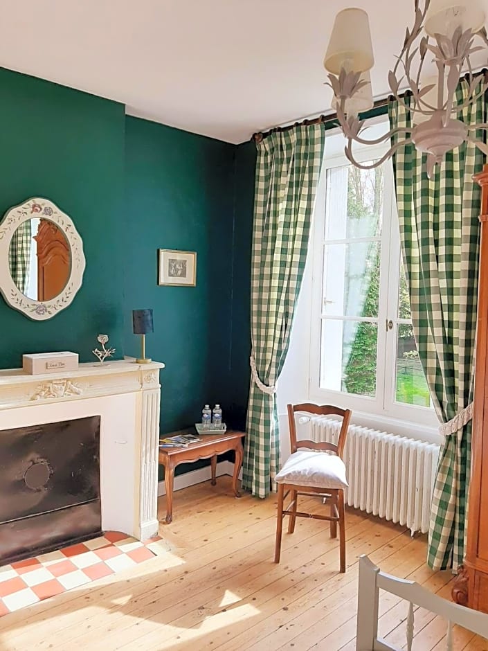 AU MANOIR DE LA BARRE