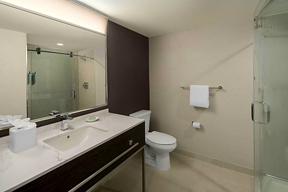 Courtyard by Marriott New Haven at Yale