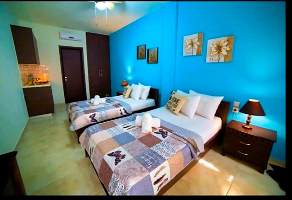 GoldenHill Studios&apartments