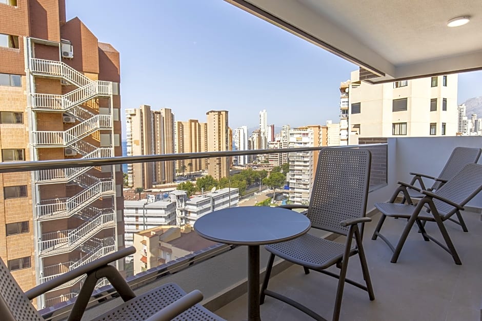 Aparthotel BCL Levante Beach