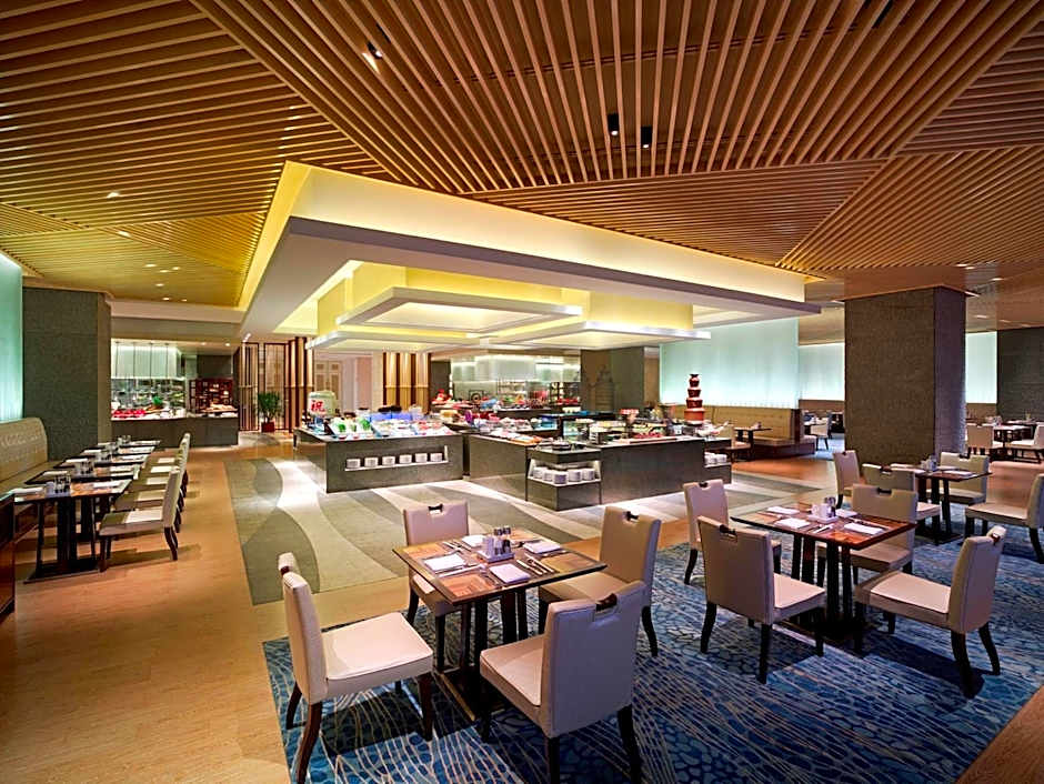 Grand Hotel Haikou - Managed by Accor