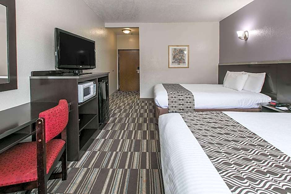 Microtel Oklahoma Cty Airport – Oklahoma City, OK