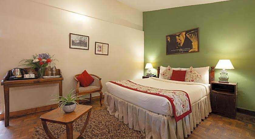 Sherlock Homes  A Heritage Theme Hotel