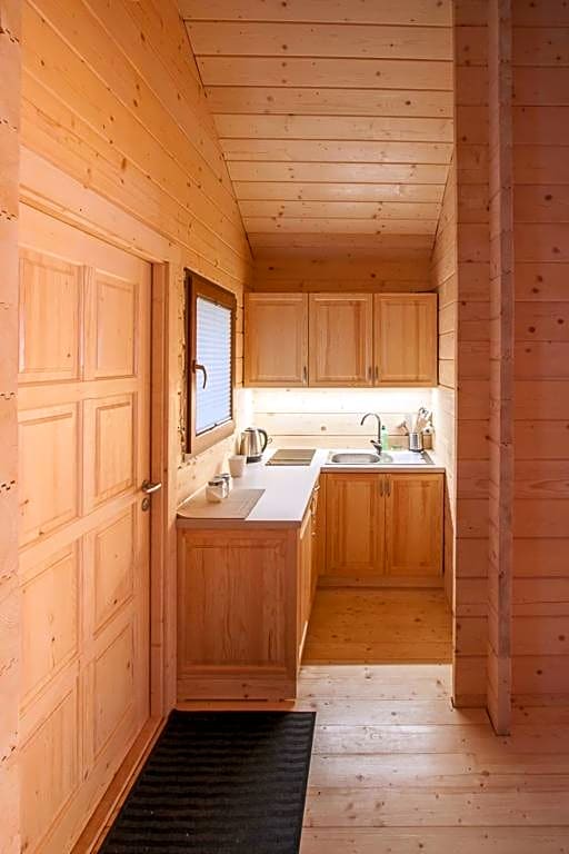 Domki Drewniane Przystań Kajaczek