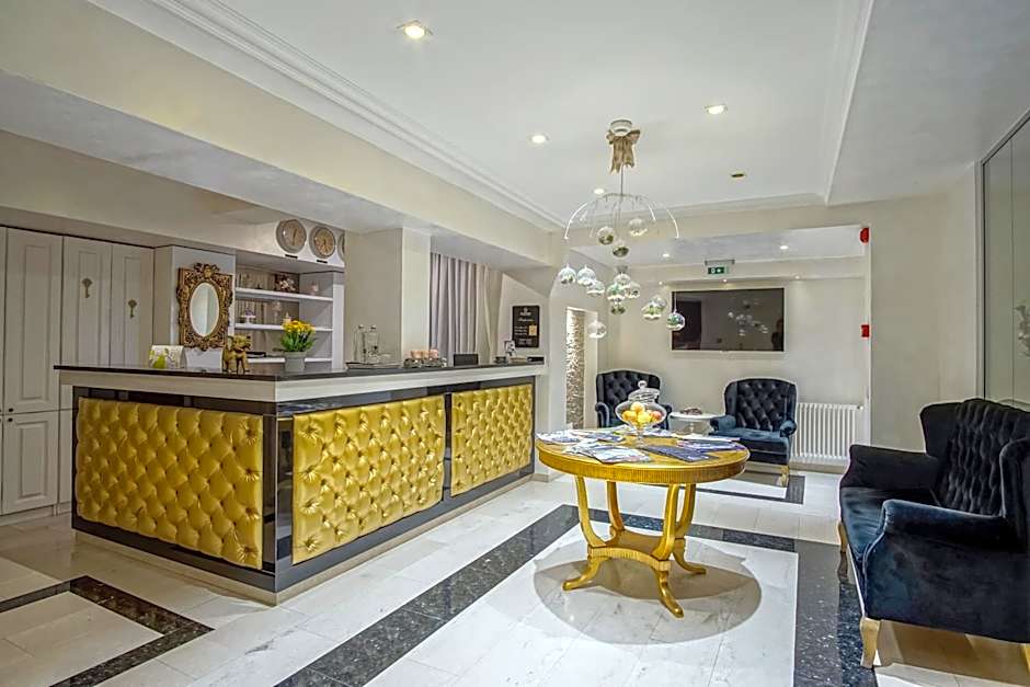 Old Town Boutique Hotel