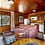 Kohl's Ranch Lodge