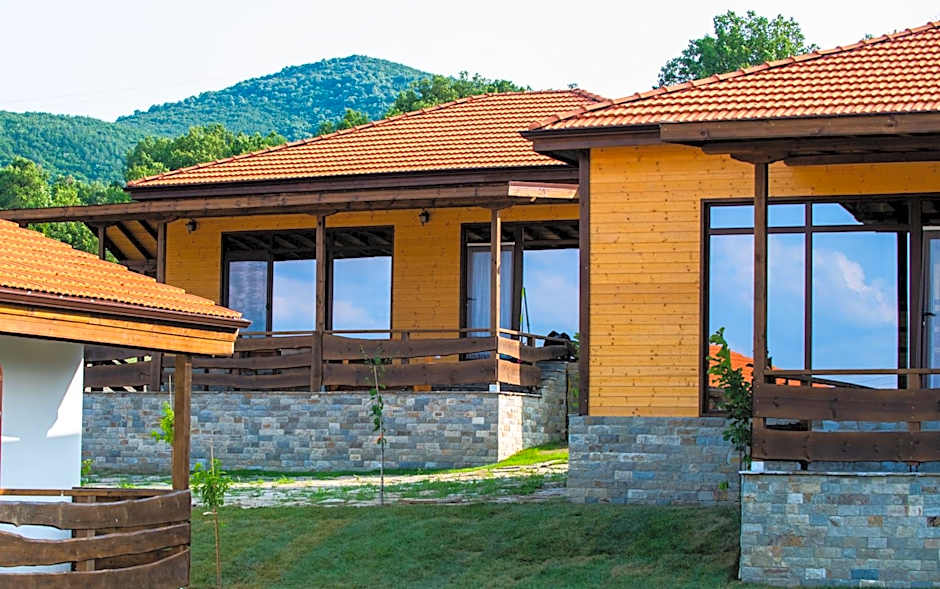 Етно комплекс "Поп Грую Бански"