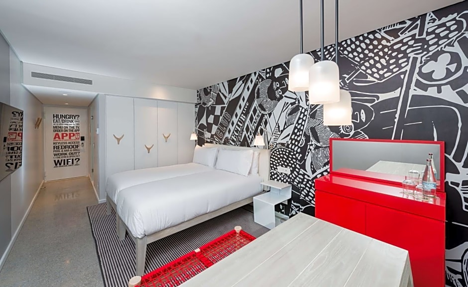 Radisson RED Hotel V&A Waterfront Cape Town