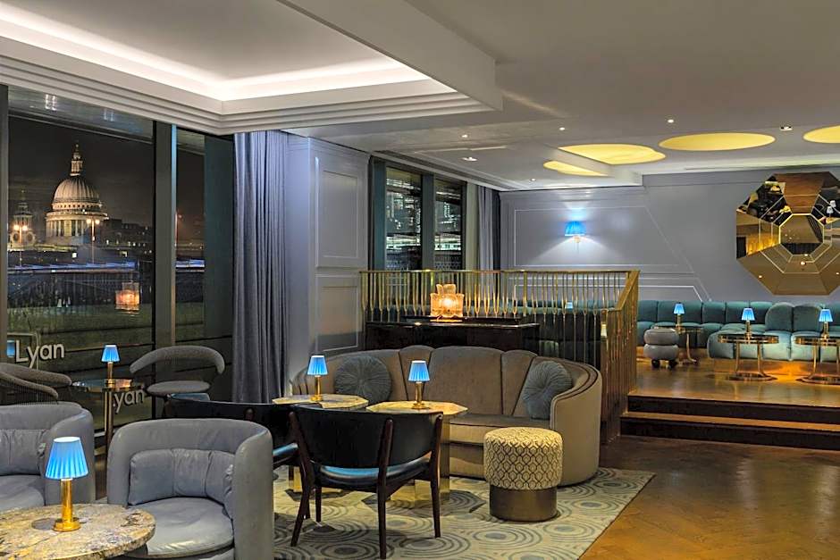 Sea Containers London