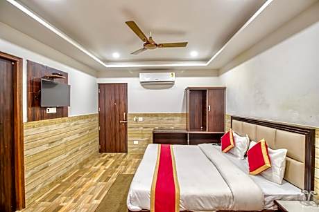 Vishnu Lok near Dehradun Railway Station