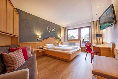 Large Double Room
