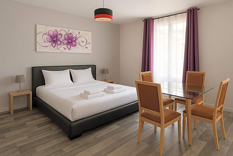 Hôtel du cirque Troyes centre historique